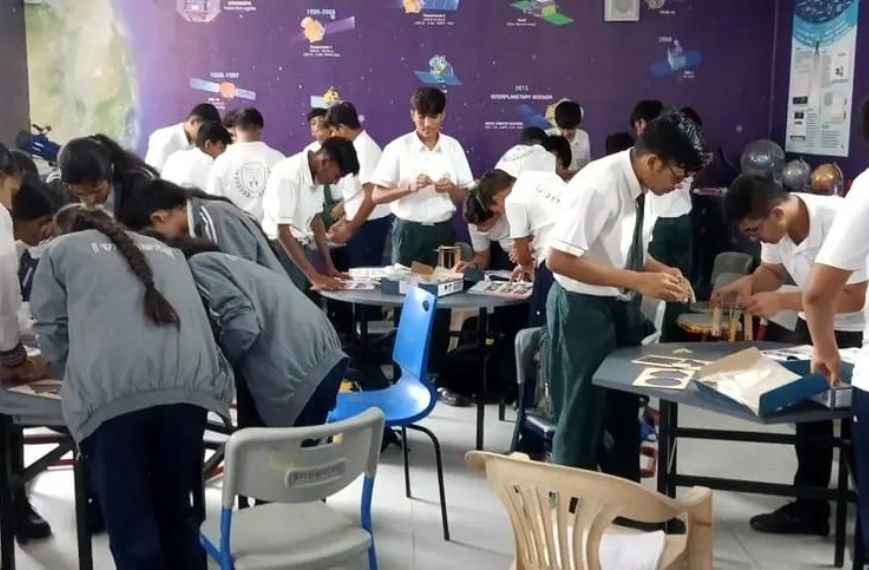 Setup Space Labs in Schools