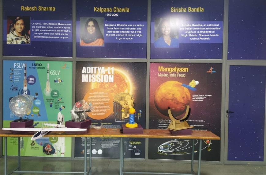 Astronomy Lab for Schools by Navars 13