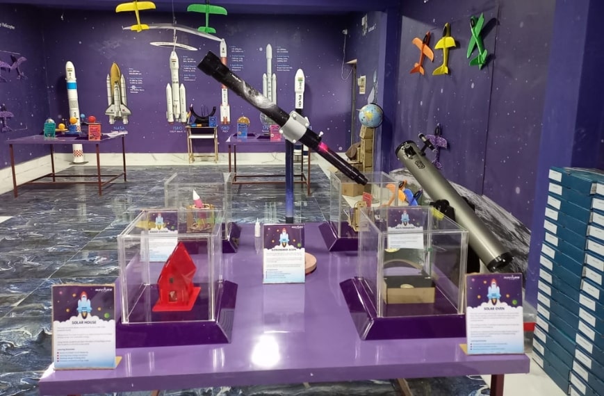 Astronomy Lab for Schools by Navars 15